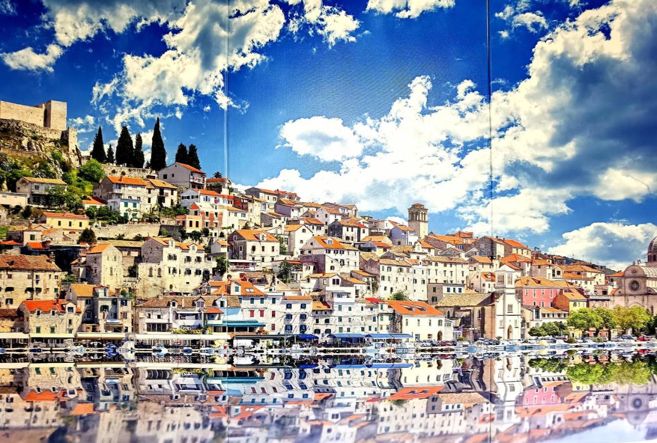 Xy Suites - Design Apartments Šibenik Esterno foto