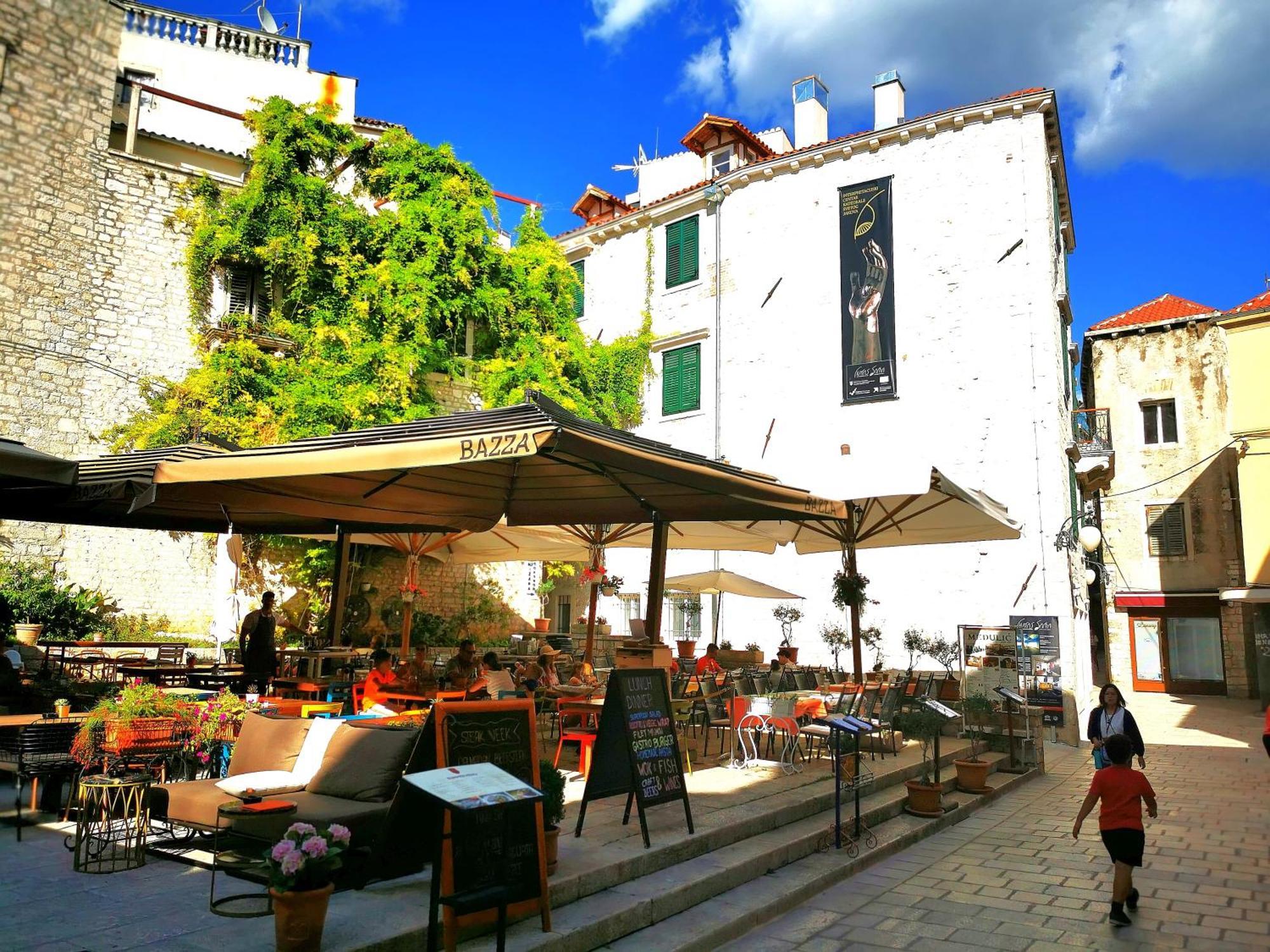 Xy Suites - Design Apartments Šibenik Esterno foto
