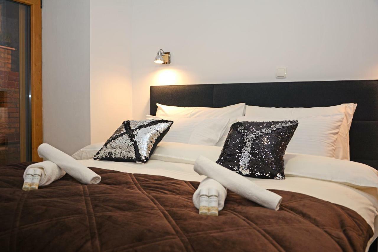 Xy Suites - Design Apartments Šibenik Esterno foto